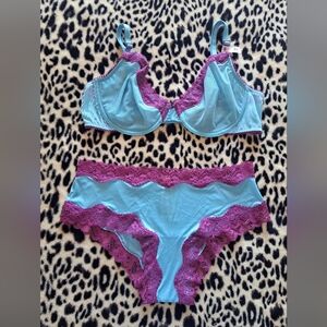 VS Lingerie Set  (36C,M) New